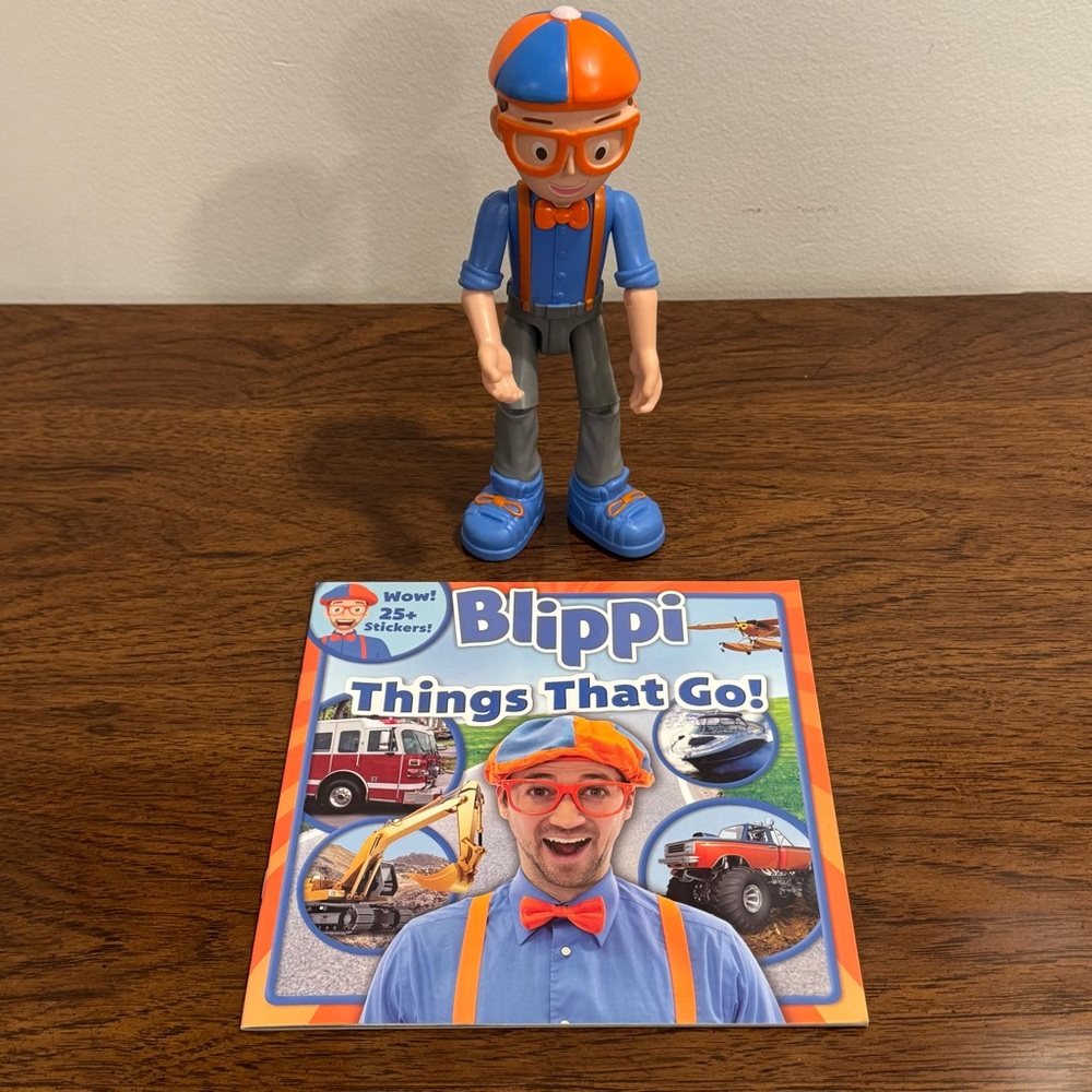 2020 Talking Blippi Figure & "Things that Go!" Paperback Childrens Book Stickers